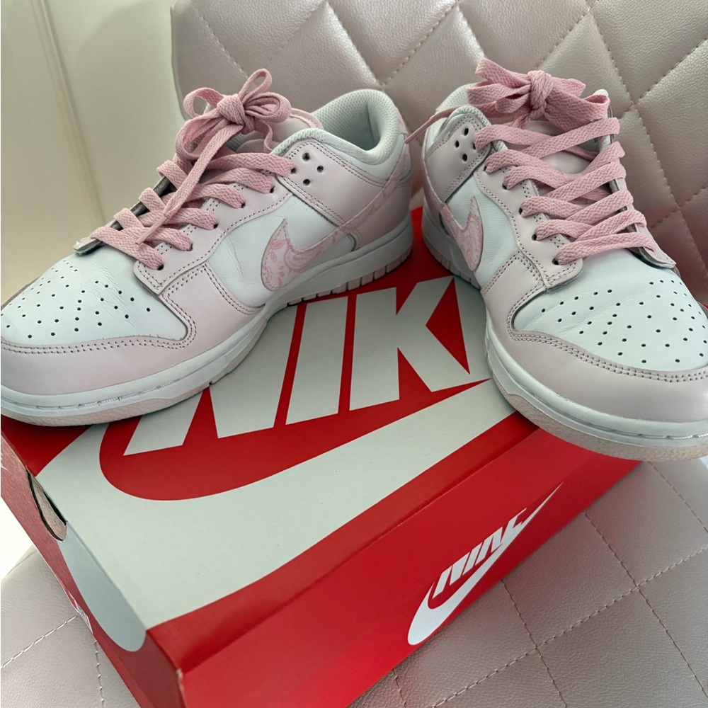 Nike Women's Soft Pink and White Sneakers